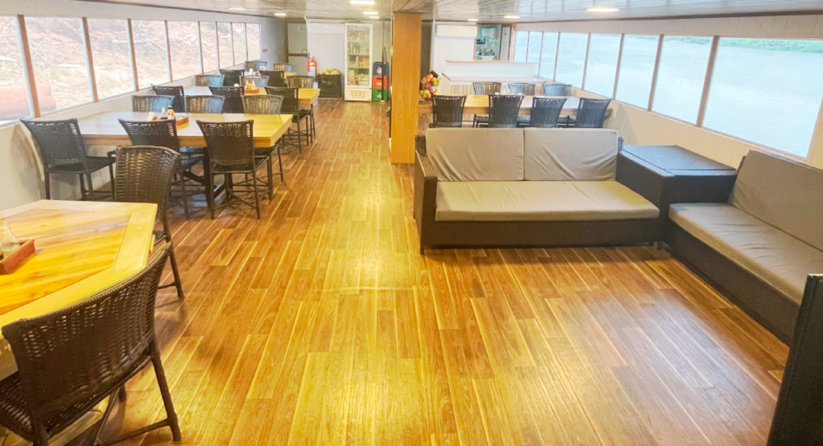 BARCO HOTEL CRUZEIRO DO PANTANAL - Image 6